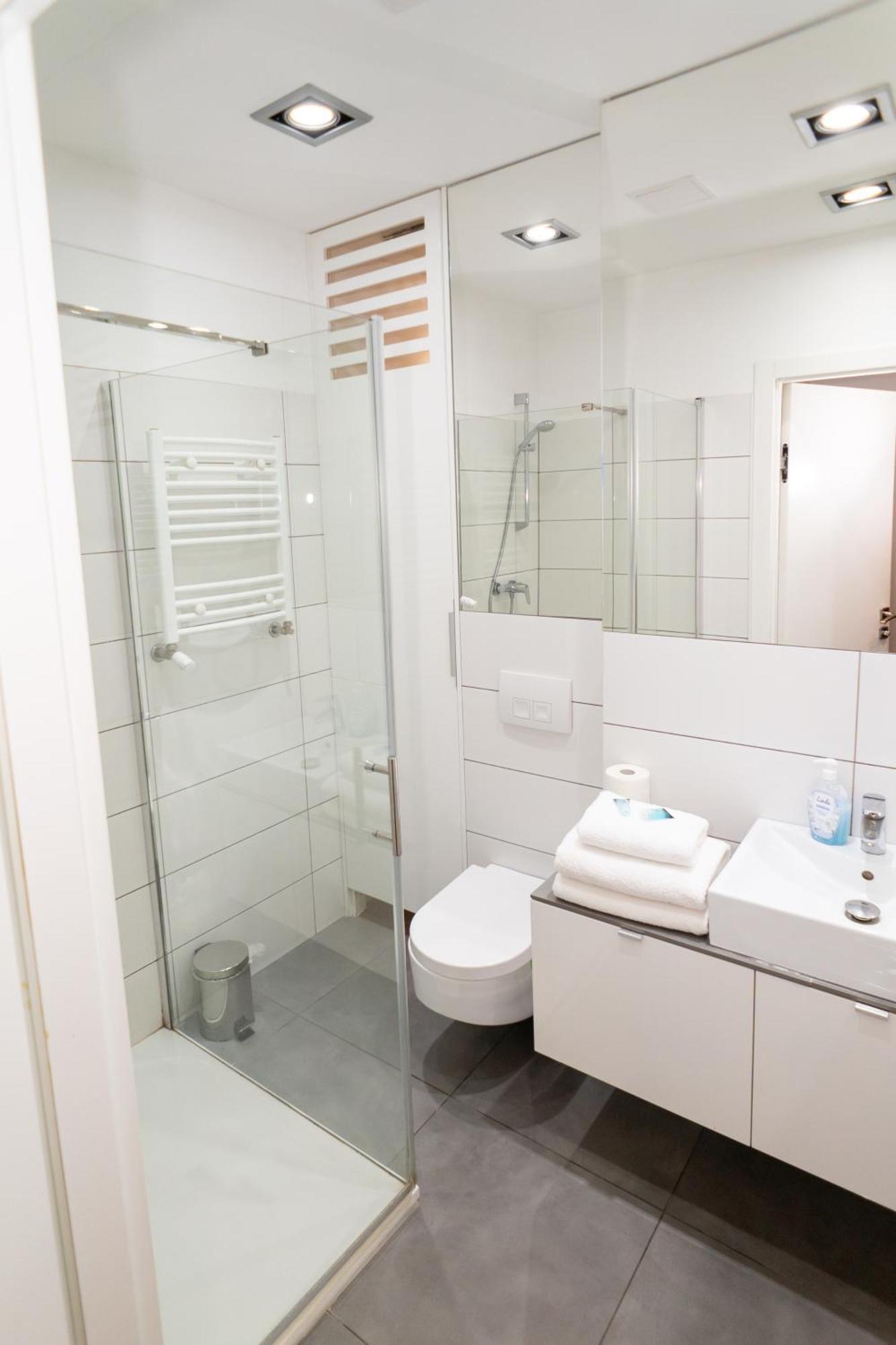 Apartamenty Triton Park Warsaw Exterior photo