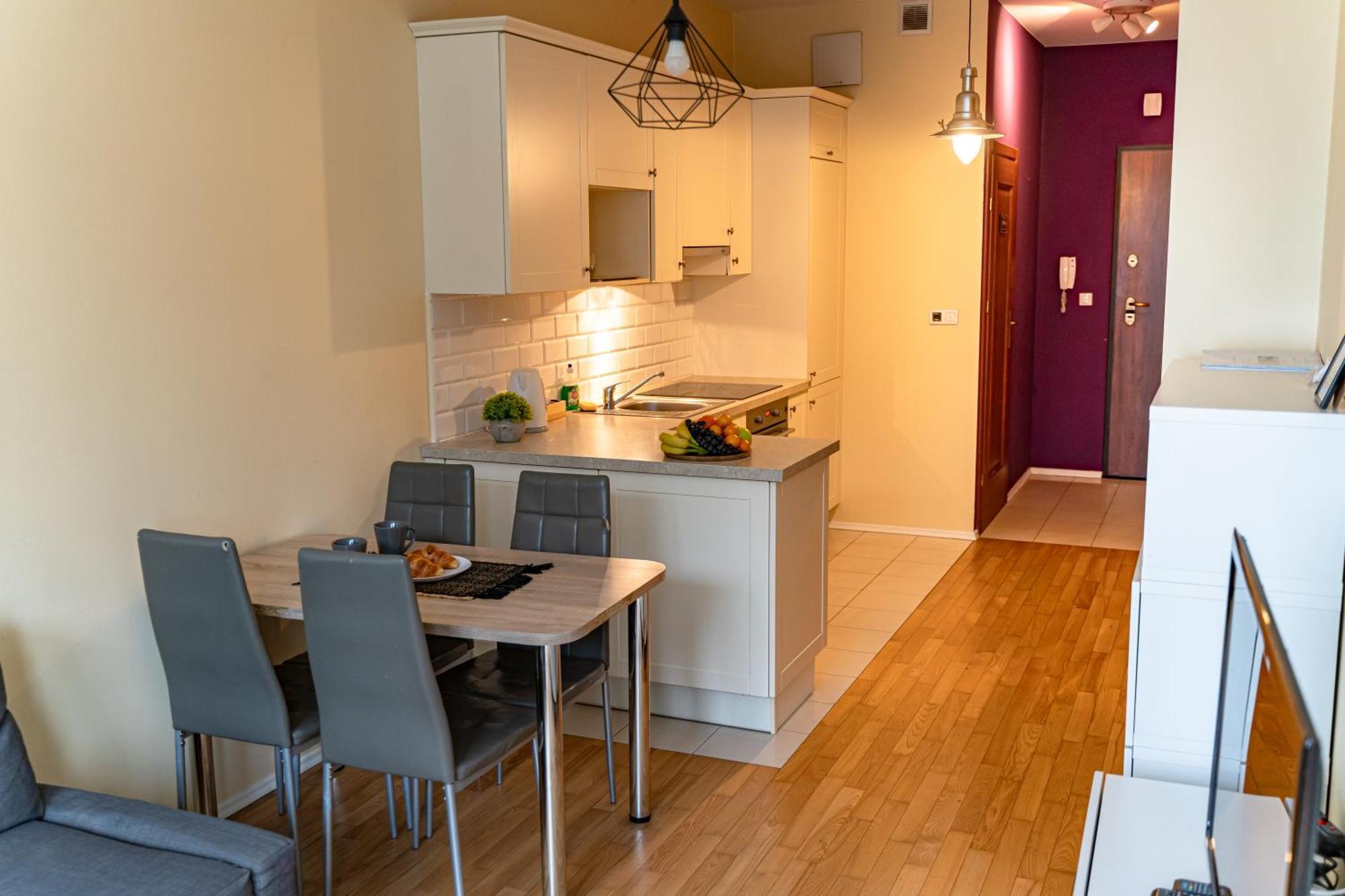 Apartamenty Triton Park Warsaw Exterior photo